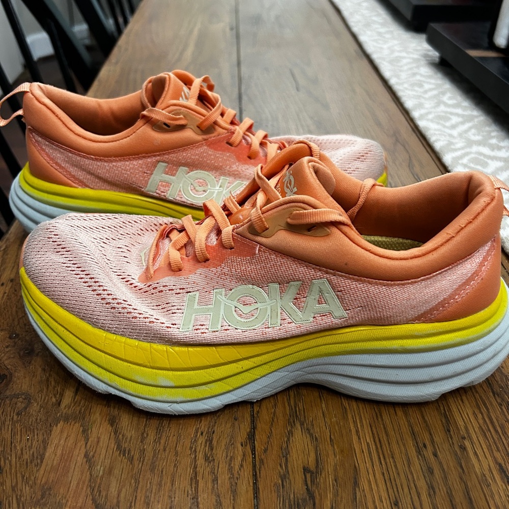 HOKA M Bondi 8 Shell Coral/ Peach Mens 7